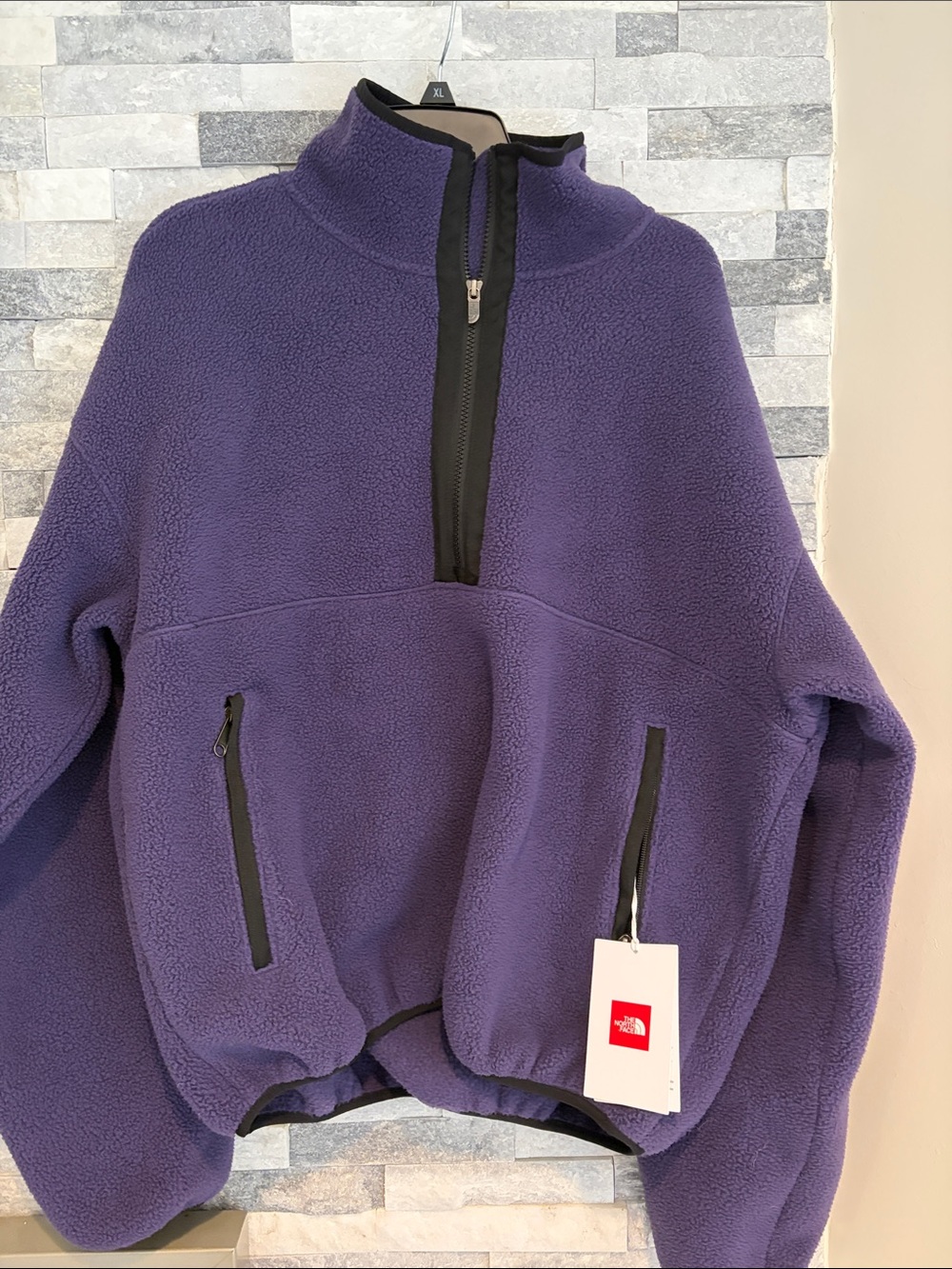 North Face men’s red box 1/4 zip fleece pullover new with tags size medium